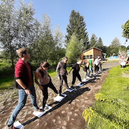 SAVING THE EARTH STARTS WITH YOU – Green Goes Global Toolbox