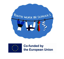 Youth Work in Schools -YWIS Moodle e-Learning 